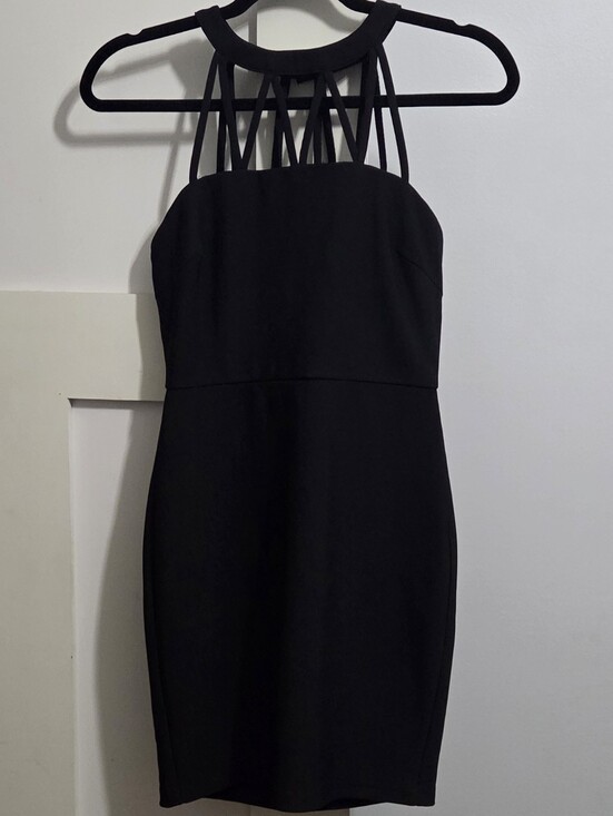 Forever 21 Dresses & Skirts - Forever 21 - Black Strappy Neck Sheath Dress LBD